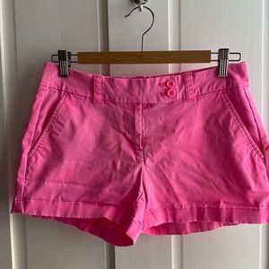 Vineyard Vines 3 1/2 inch Everyday Shorts bubblegum pink  size 0